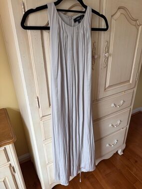 Theory Light Gray Sleeveless Pleated Maxi Dress